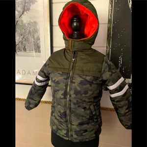 ✓ “ I-Xtreme “ Kid’s ..New, never worn children’s winter thermo coat, size 7